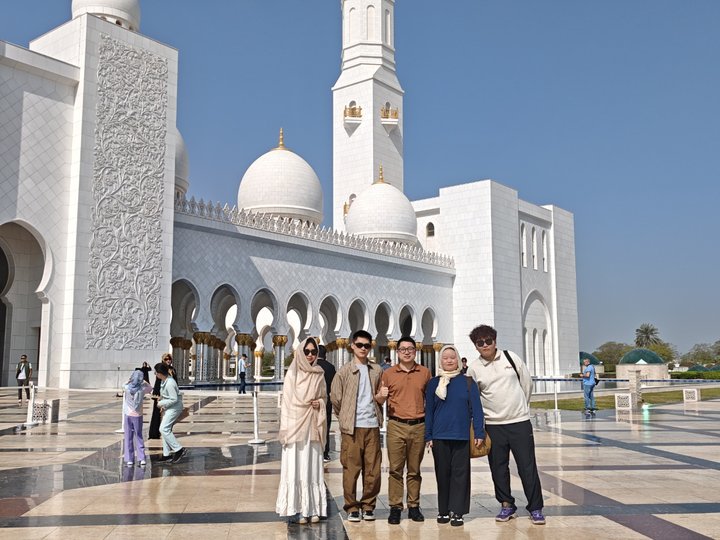 Haorun Medical пътува до Дубай, за да изследва местната култура и пазарни възможности